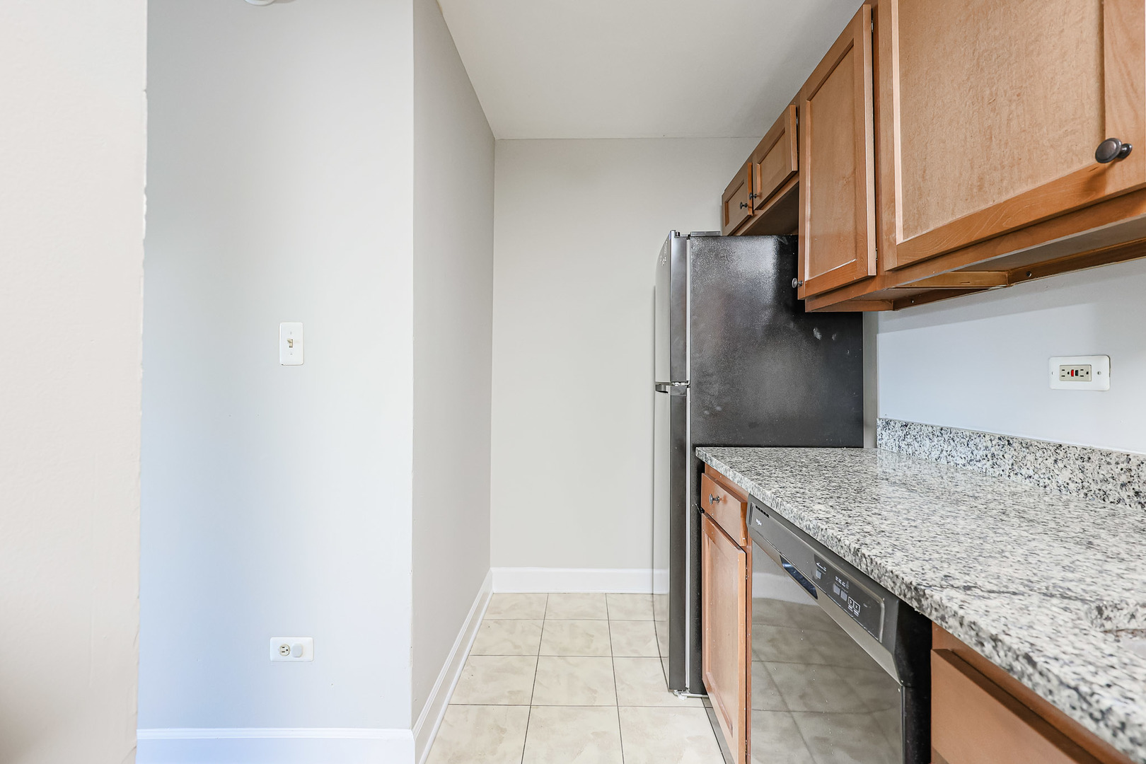 1961 North Hicks Road, Unit 111 Palatine, IL 60074 - Photo 20 of 42
