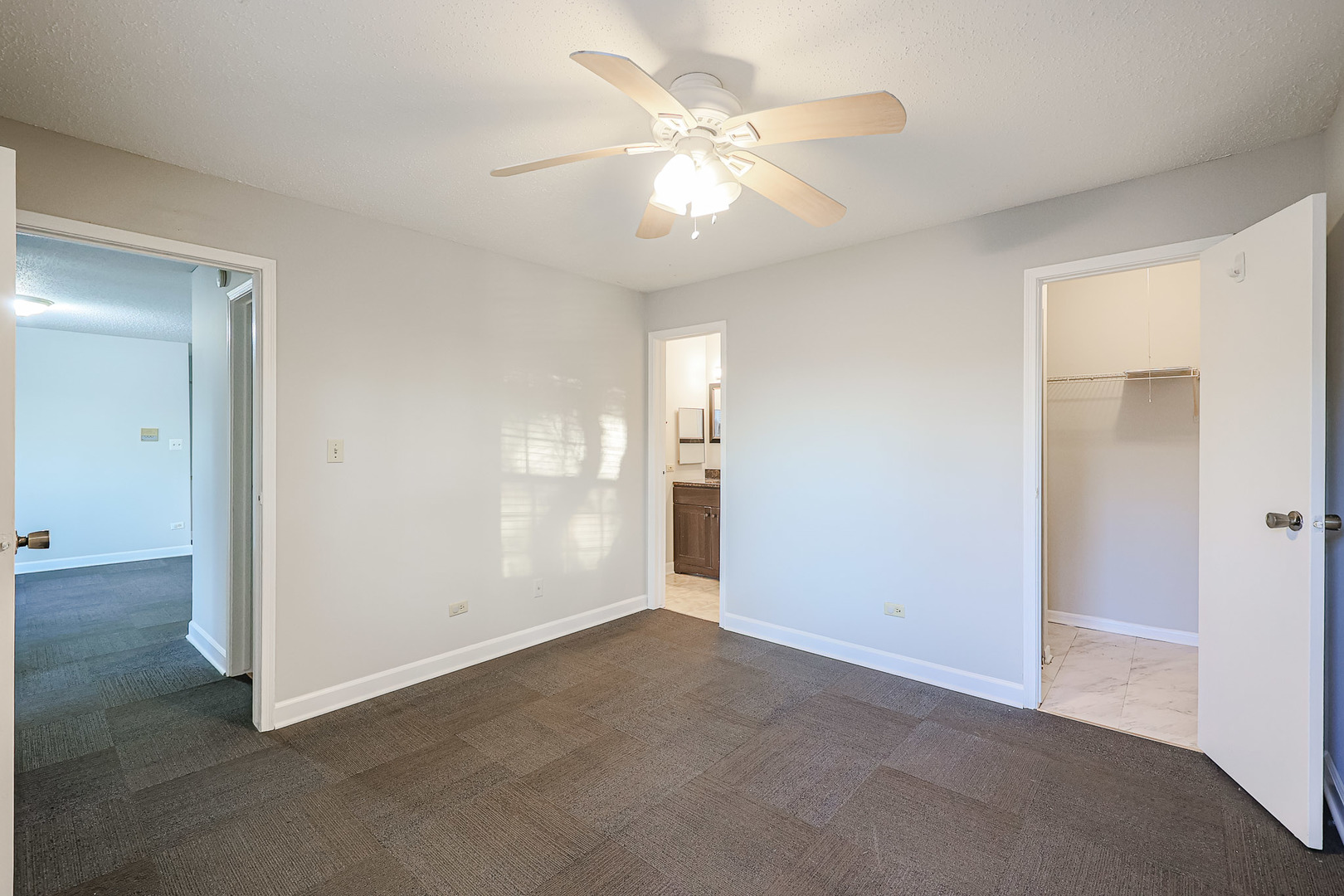 1961 North Hicks Road, Unit 111 Palatine, IL 60074 - Photo 31 of 42
