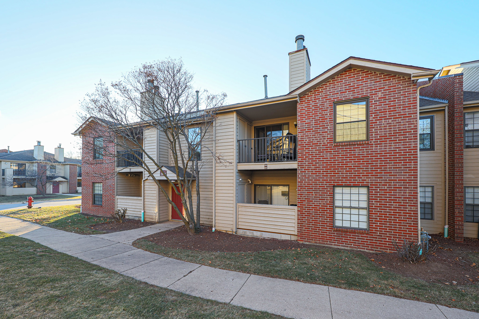 1961 North Hicks Road, Unit 111 Palatine, IL 60074 - Photo 6 of 42