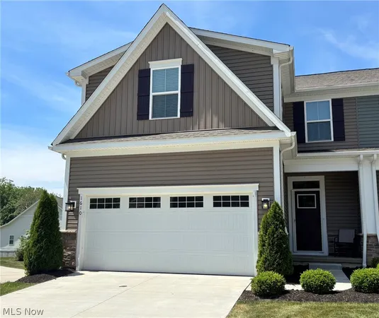$404,900 | 1610 Mud Brook Lane, Akron, OH 44313