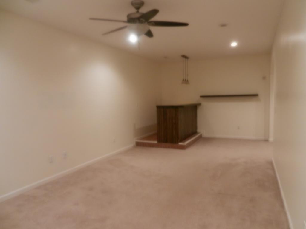 513 Walkers Bend Road Gray, TN 37615 - Photo 20 of 22 Den with builtin bar