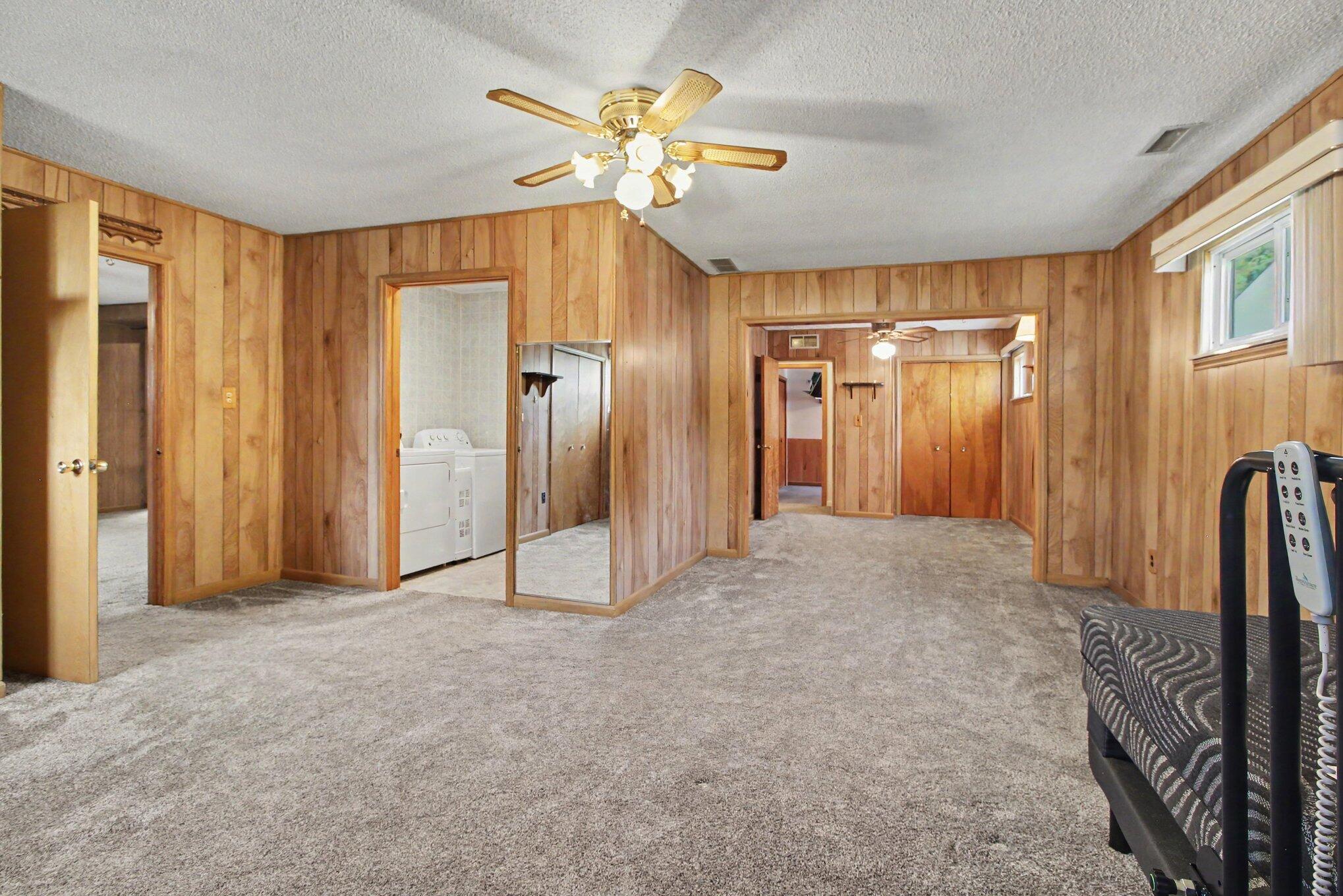 1711 Grove Road Ypsilanti, MI 48198 - Photo 13 of 28 010_file_9355