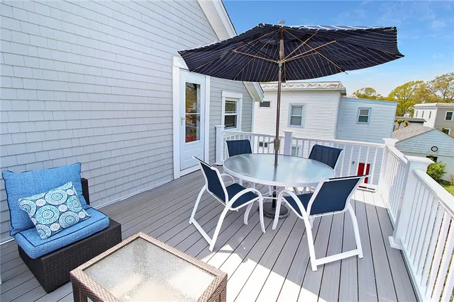 $4,000 | 28 West Narragansett Avenue, Newport, RI 02840