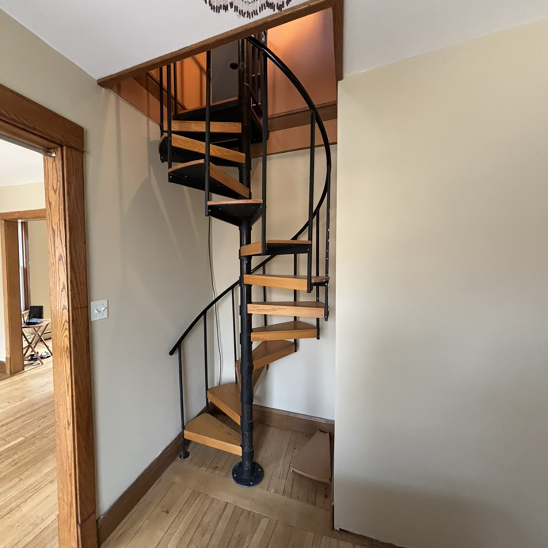 2133 West Grace Street, Unit 2 Chicago, IL 60618 - Photo 10 of 22 a view of entryway