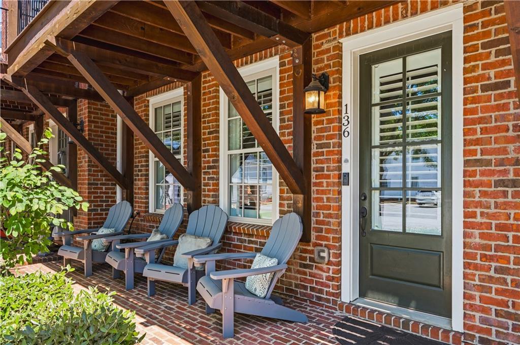 136 Cole Street Northeast Marietta, GA 30060 - Photo 15 of 59