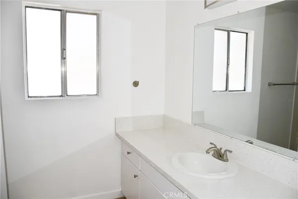 $2,695 | 344 West Tularosa Avenue, Orange, CA 92866
