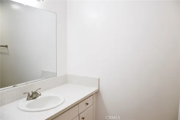 $2,695 | 344 West Tularosa Avenue, Orange, CA 92866