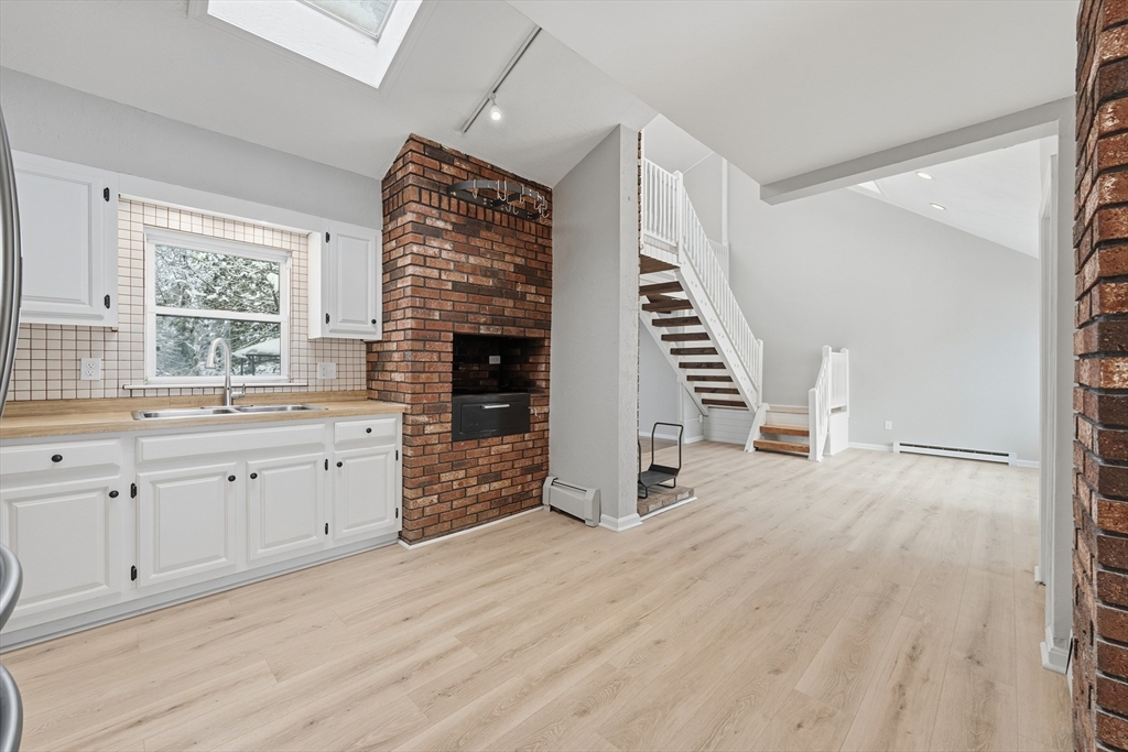 50 Cheever Avenue Dracut, MA 01826 - Photo 14 of 41