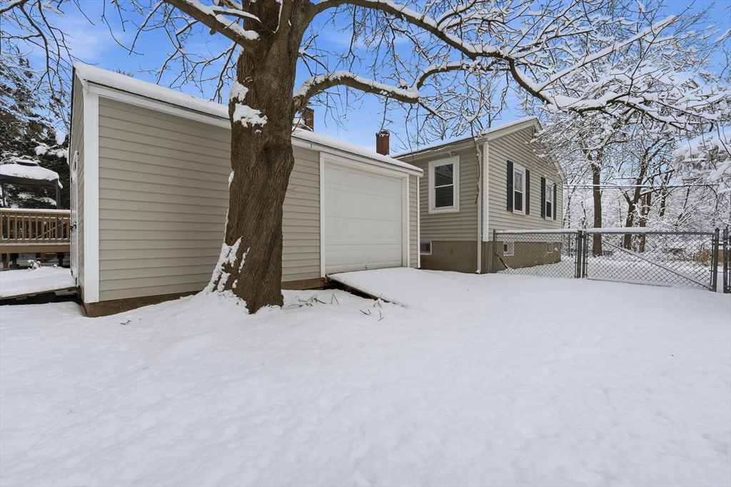 50 Cheever Avenue Dracut, MA 01826 - Photo 35 of 41