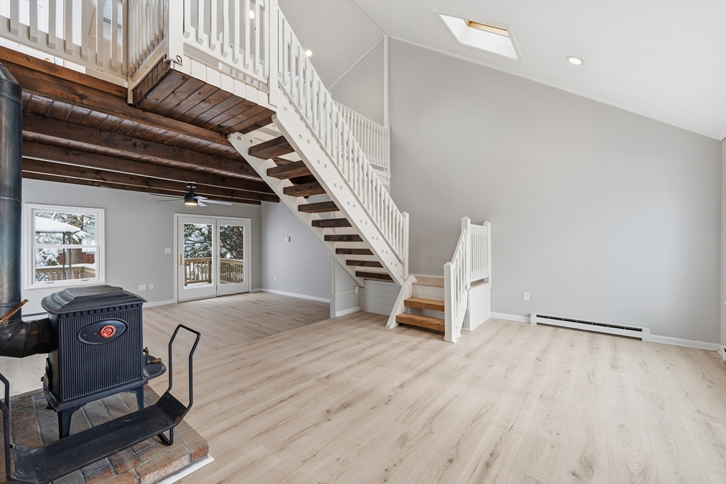 50 Cheever Avenue Dracut, MA 01826 - Photo 5 of 41