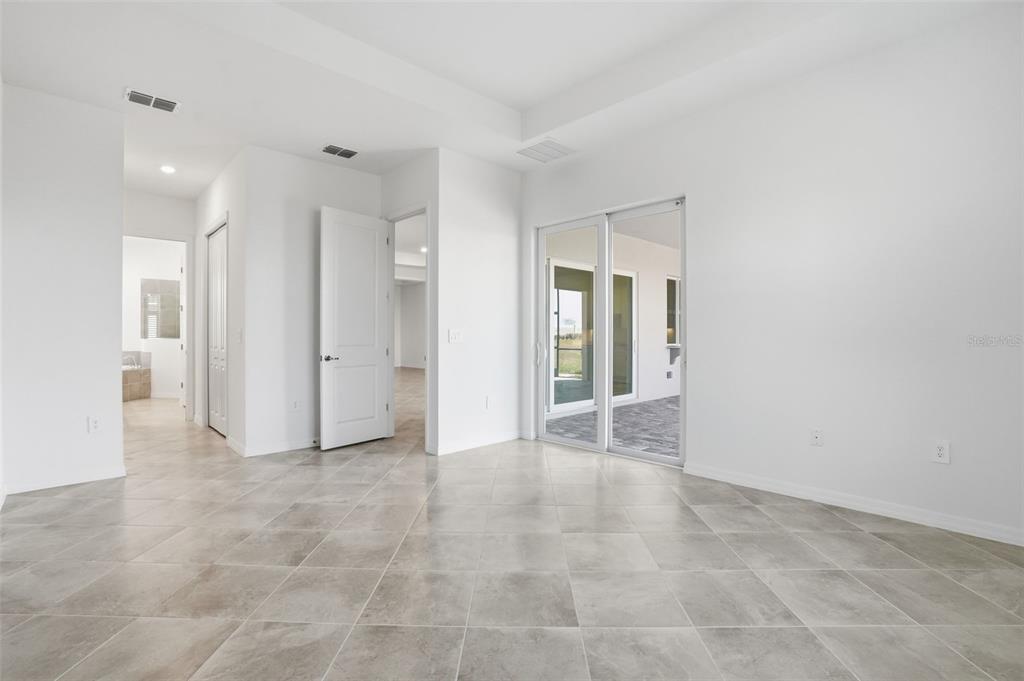 13260 Tulum Loop Venice, FL 34293 - Photo 14 of 20