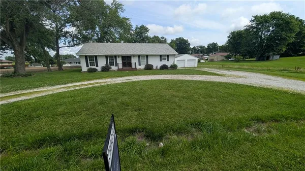 $235,000 | 107 East Maple Street, Polo, MO 64671