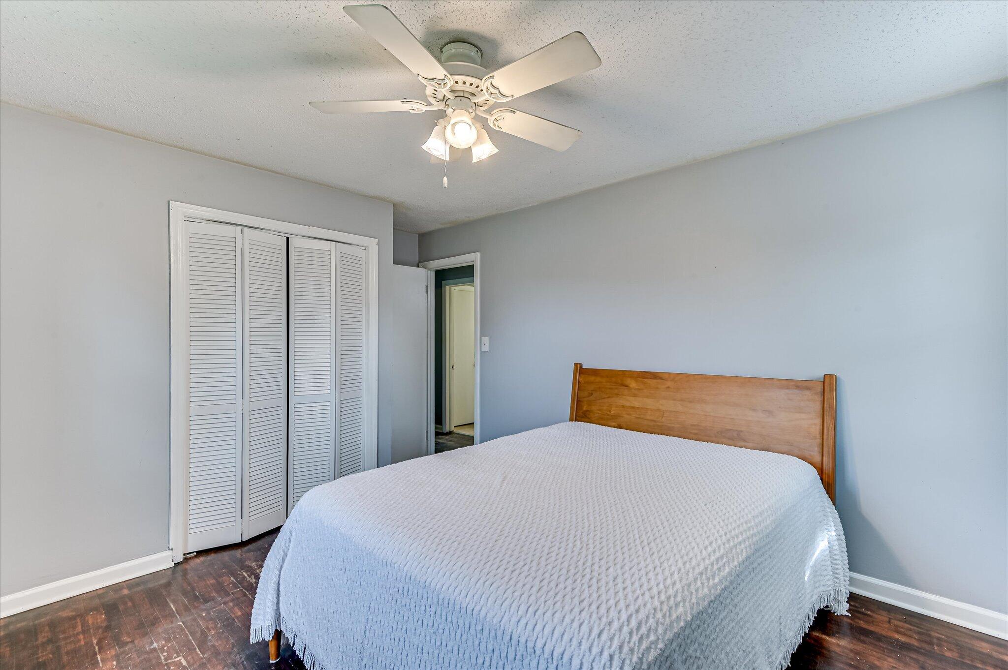 2143 Reedale Avenue Augusta, GA 30906 - Photo 8 of 22 Owner Bedroom