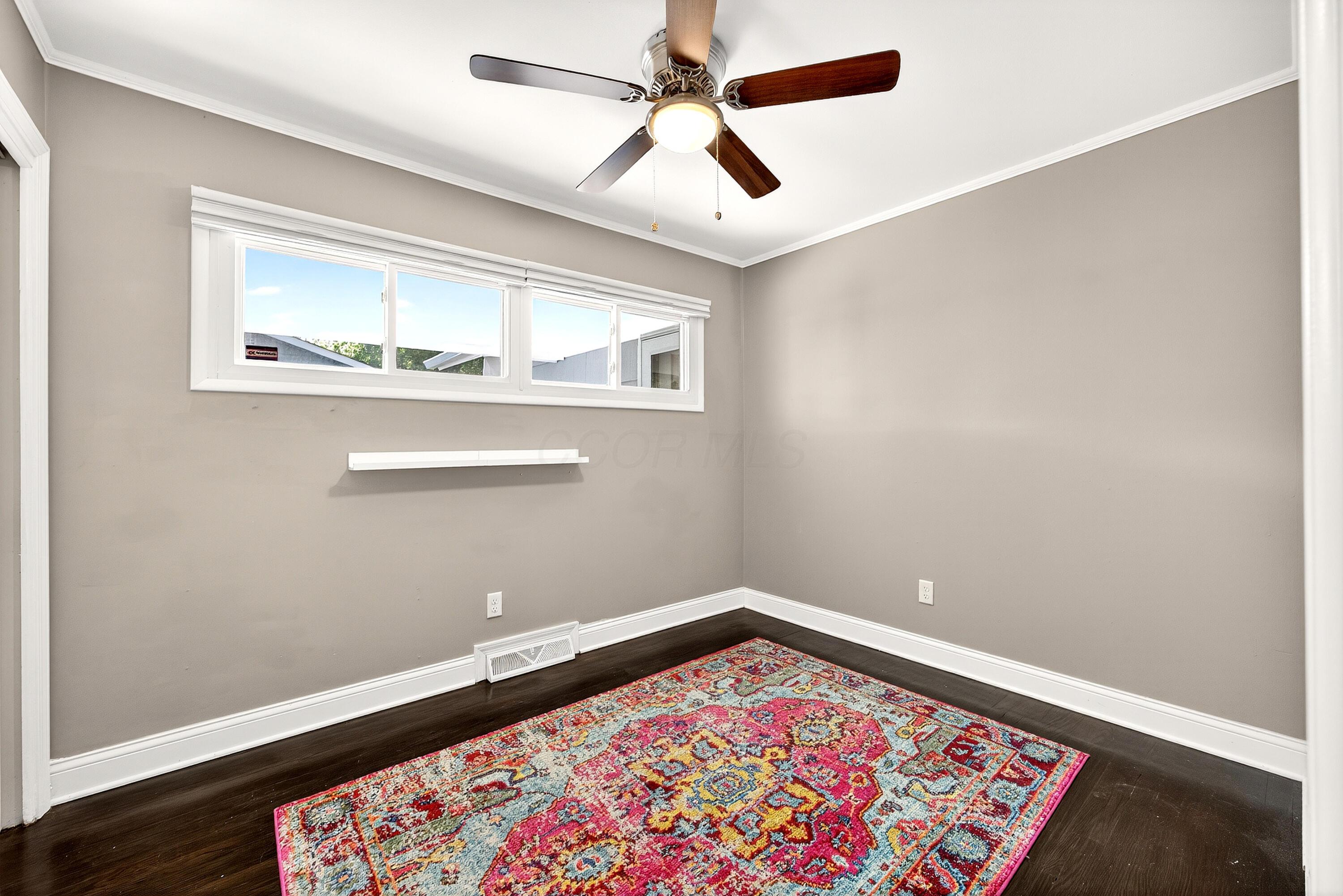 2069 Ridgecliff Road Upper Arlington, OH 43221 - Photo 22 of 54 Bedroom Three