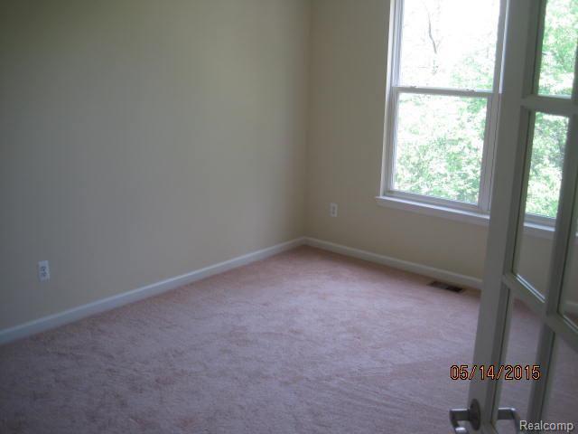 38714 Eight Mile Road Northville, MI 48167 - Photo 12 of 14