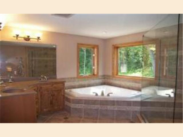 2296 Hill Place Southwest Rochester, MN 55902 - Photo 9 of 13