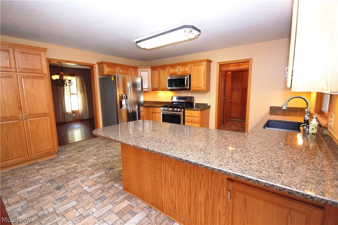 17800 Geauga Lake Road Bainbridge, OH 44023 - Photo 3 of 18 Gallery Image 3