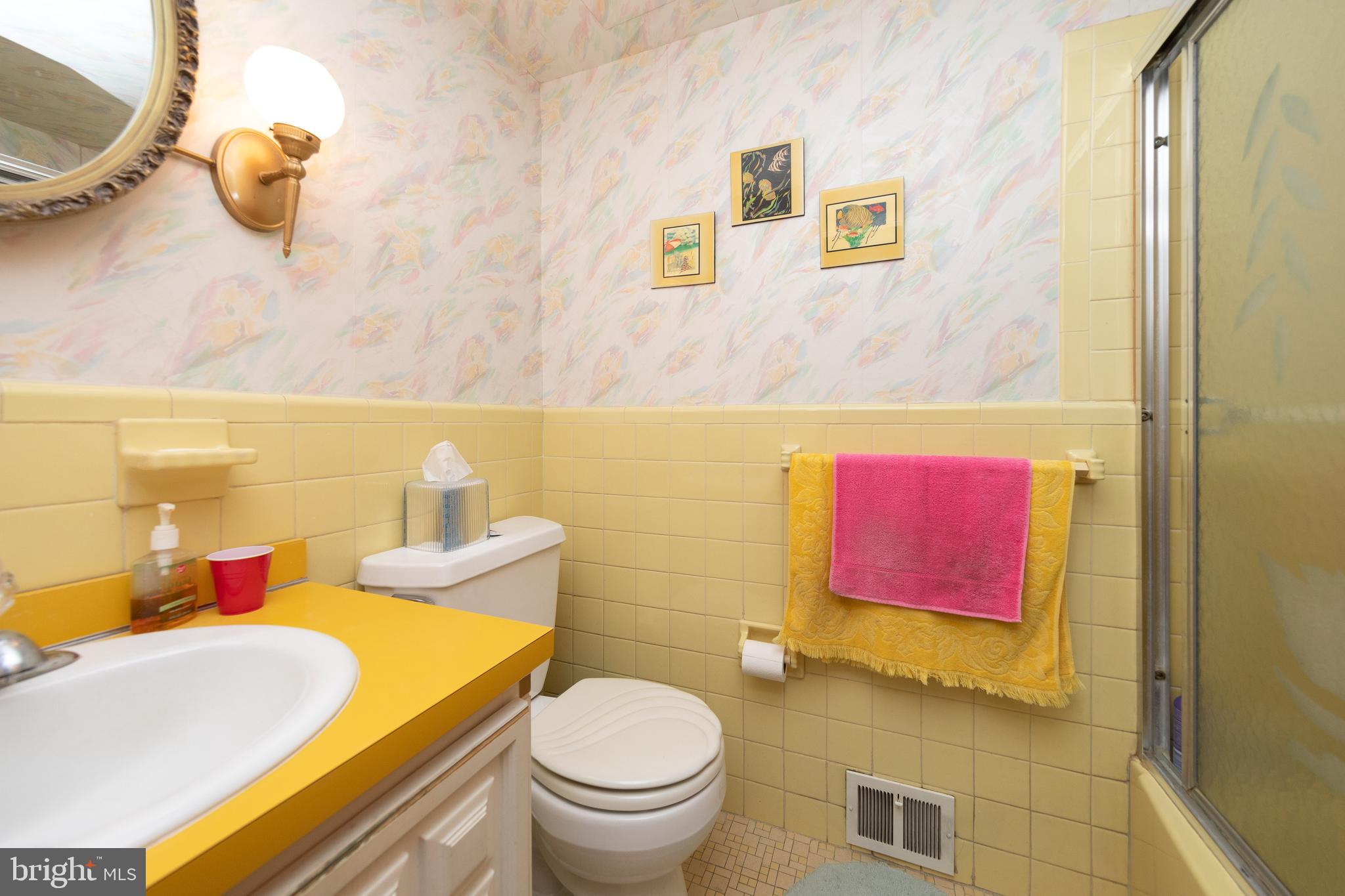 380 Emerson Road Huntingdon Valley, PA 19006 - Photo 21 of 32 Gallery Image 21