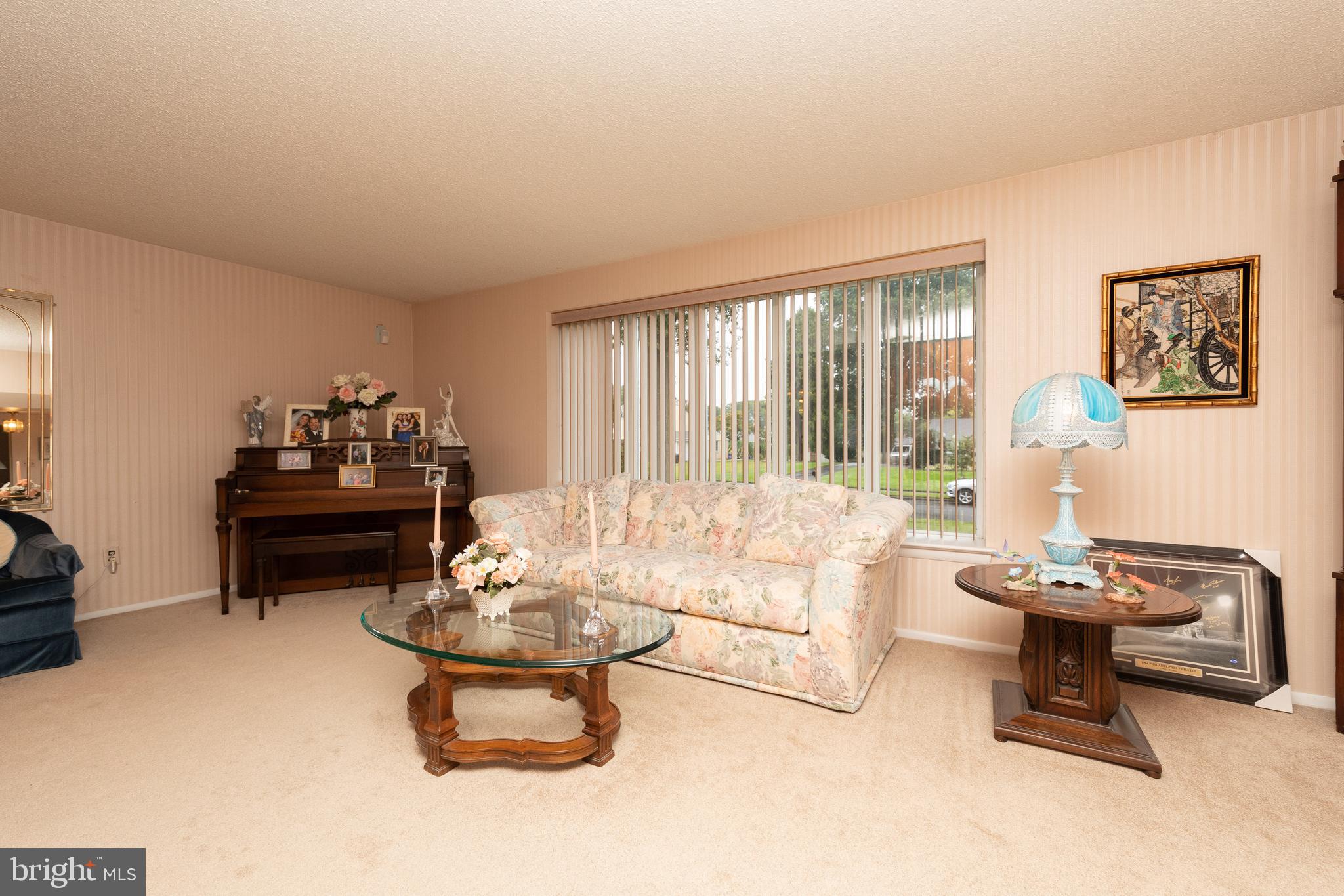 380 Emerson Road Huntingdon Valley, PA 19006 - Photo 5 of 32 Gallery Image 5