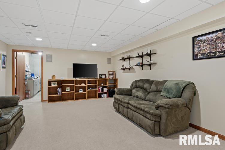 4377 Old Salem Lane Springfield, IL 62711 - Photo 39 of 46