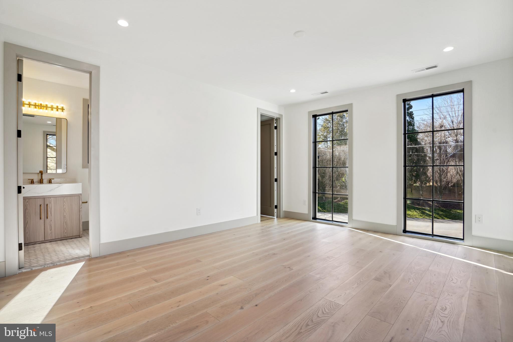 1807 Franklin Avenue McLean, VA 22101 - Photo 37 of 57 4th Bedroom with Floor-Ceiling windows