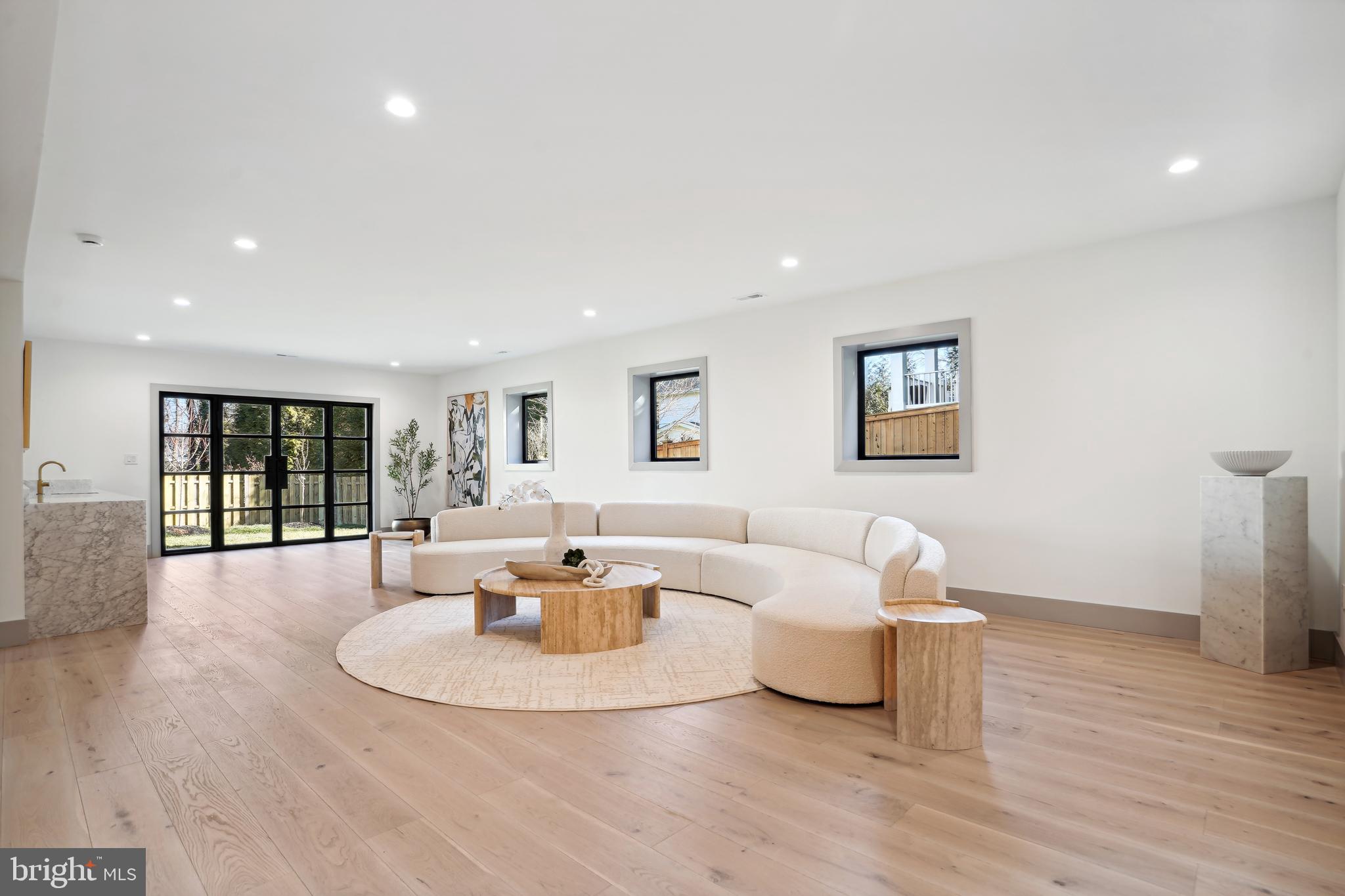 1807 Franklin Avenue McLean, VA 22101 - Photo 39 of 57 Lower level family room with back yard view