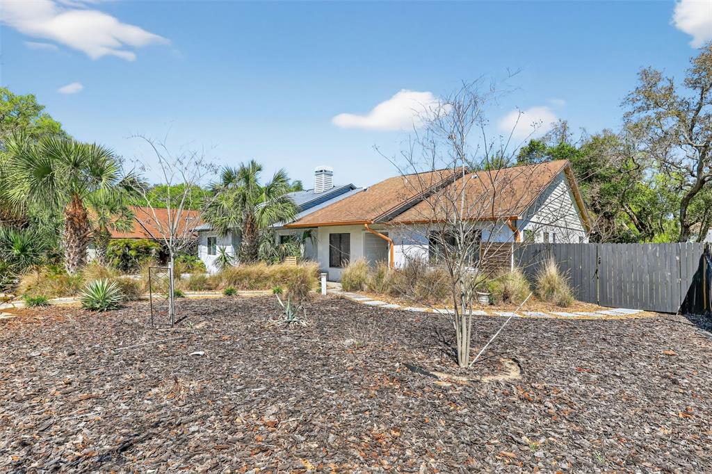 112 Anclote Road Tarpon Springs, FL 34689 - Photo 3 of 29