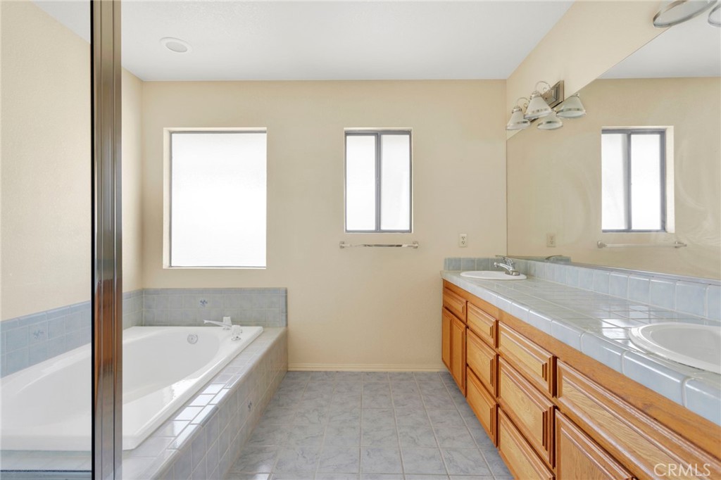 16466 Tude Road Apple Valley, CA 92307 - Photo 27 of 66