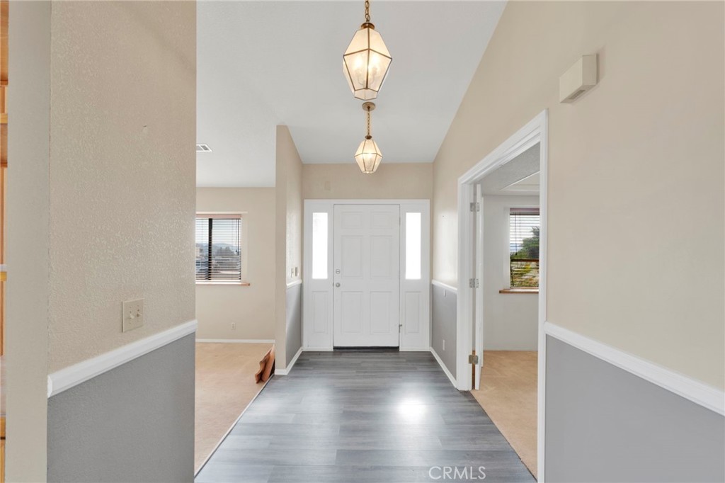 16466 Tude Road Apple Valley, CA 92307 - Photo 6 of 66