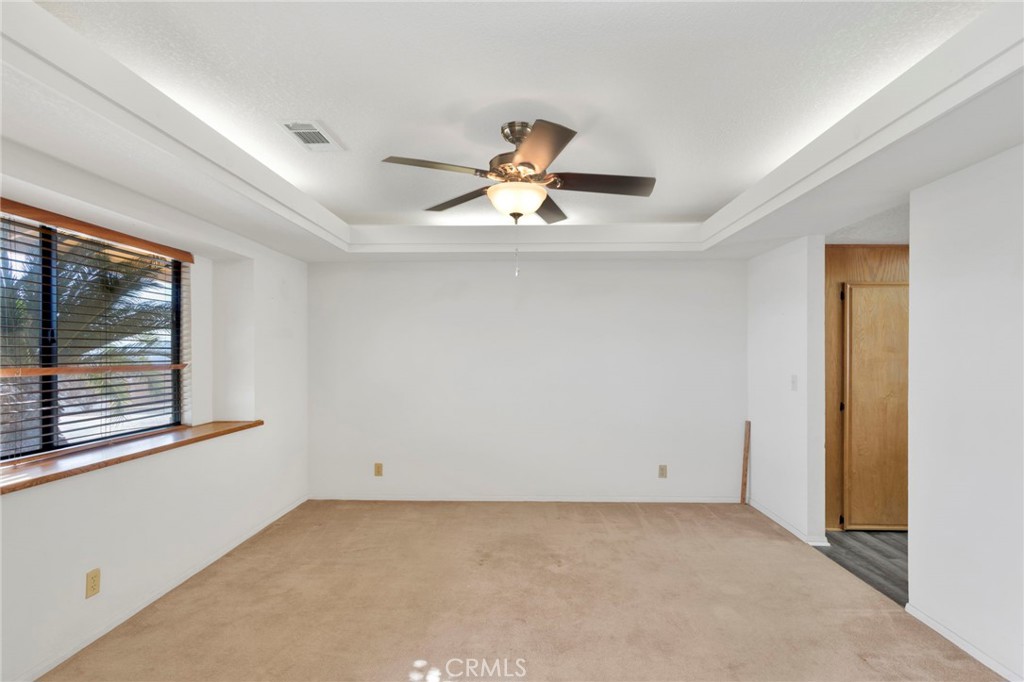 16466 Tude Road Apple Valley, CA 92307 - Photo 8 of 66