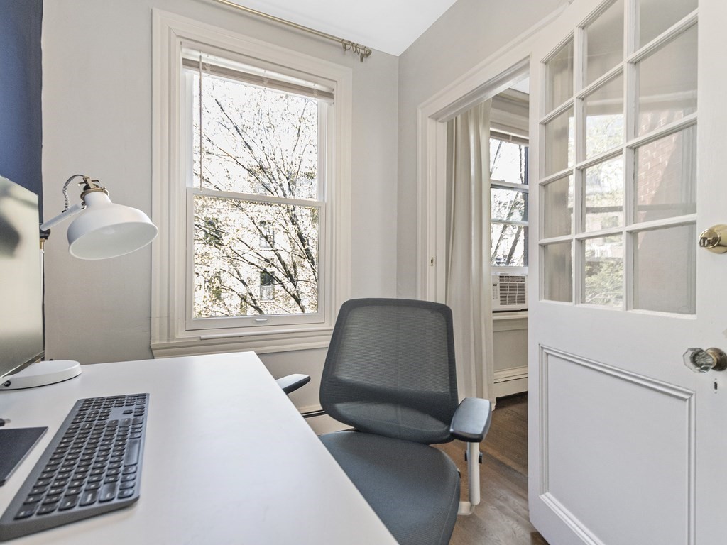 22 East Springfield Street, Unit 3 Boston, MA 02118 - Photo 19 of 31 Gallery Image 19