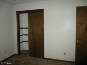 3370 Layer Road Warren, OH 44481 - Photo 10 of 16