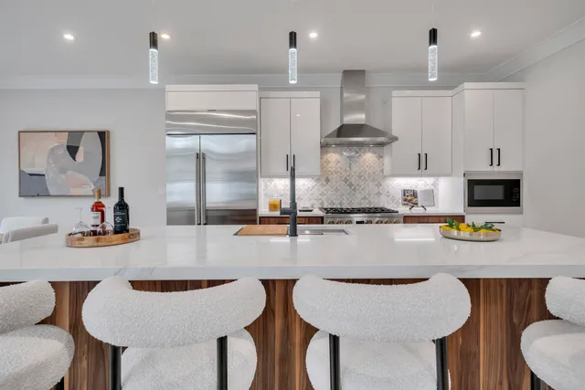 $1,499,000 | 18 William Street, Closter, NJ 07624