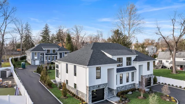 $1,499,000 | 18 William Street, Closter, NJ 07624