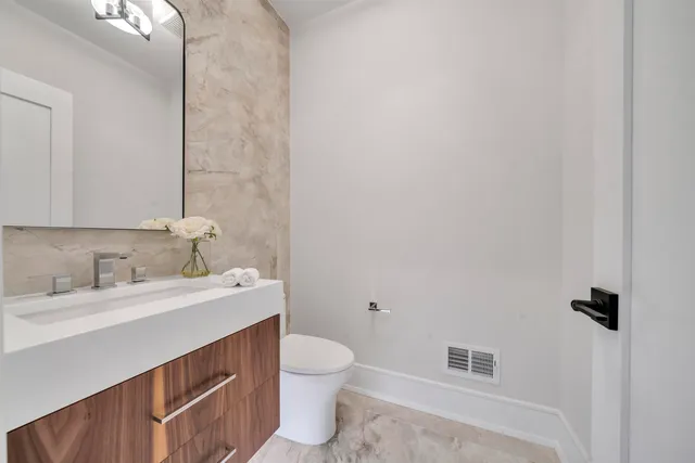 $1,499,000 | 18 William Street, Closter, NJ 07624