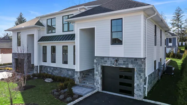 $1,499,000 | 18 William Street, Closter, NJ 07624