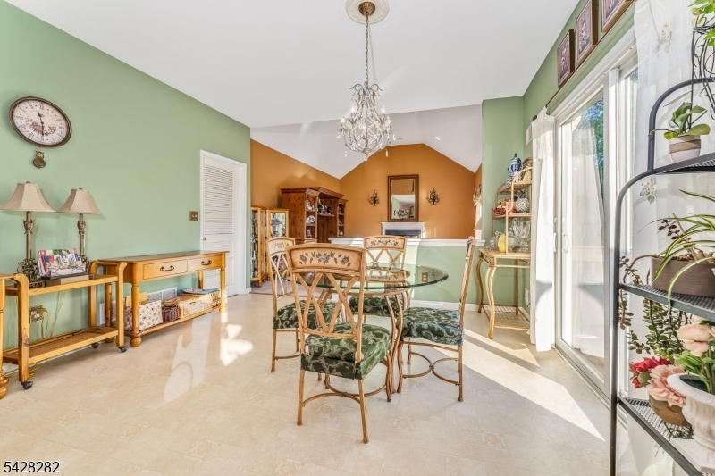 23 Oakridge Road Washington, NJ 07882 - Photo 13 of 30