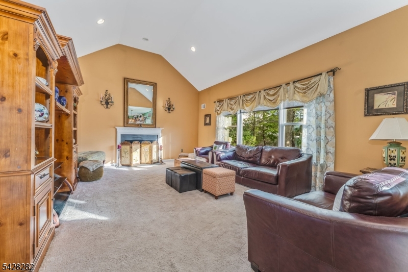 23 Oakridge Road Washington, NJ 07882 - Photo 14 of 30
