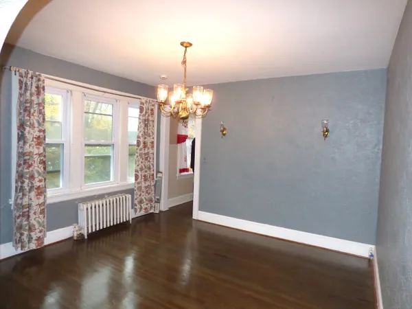 $2,300 | 1387 Norman Street, Bridgeport, CT 06604