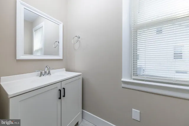 $2,600 | 279 Academy Street, Clarksboro, NJ 08020