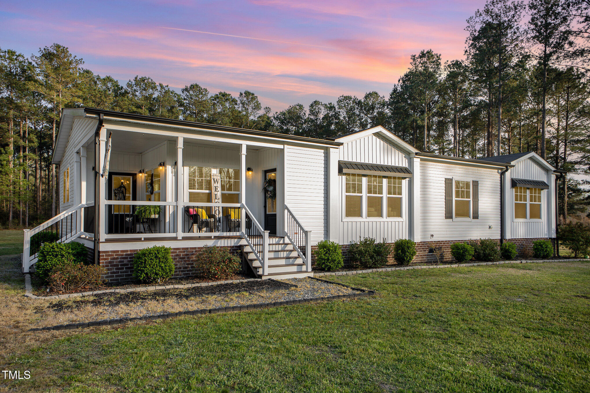 129 Red House Road Smithfield, NC 27577 - Photo 1 of 31 001_bc4a9984-edit-2_519