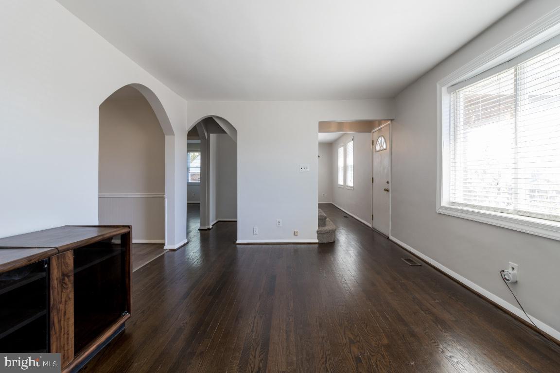 3018 Willoughby Road Baltimore, MD 21234 - Photo 7 of 48 Gallery Image 7