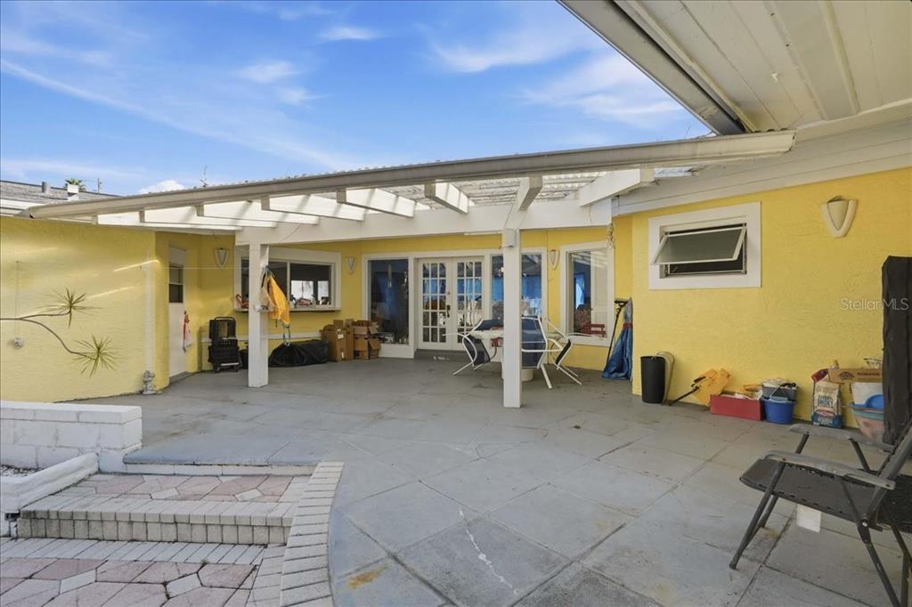 16007 Gulf Boulevard Redington Beach, FL 33708 - Photo 55 of 72
