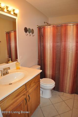 264 Bobwhite Road Brandenburg, KY 40108 - Photo 20 of 39 DSC_0102 (Copy)