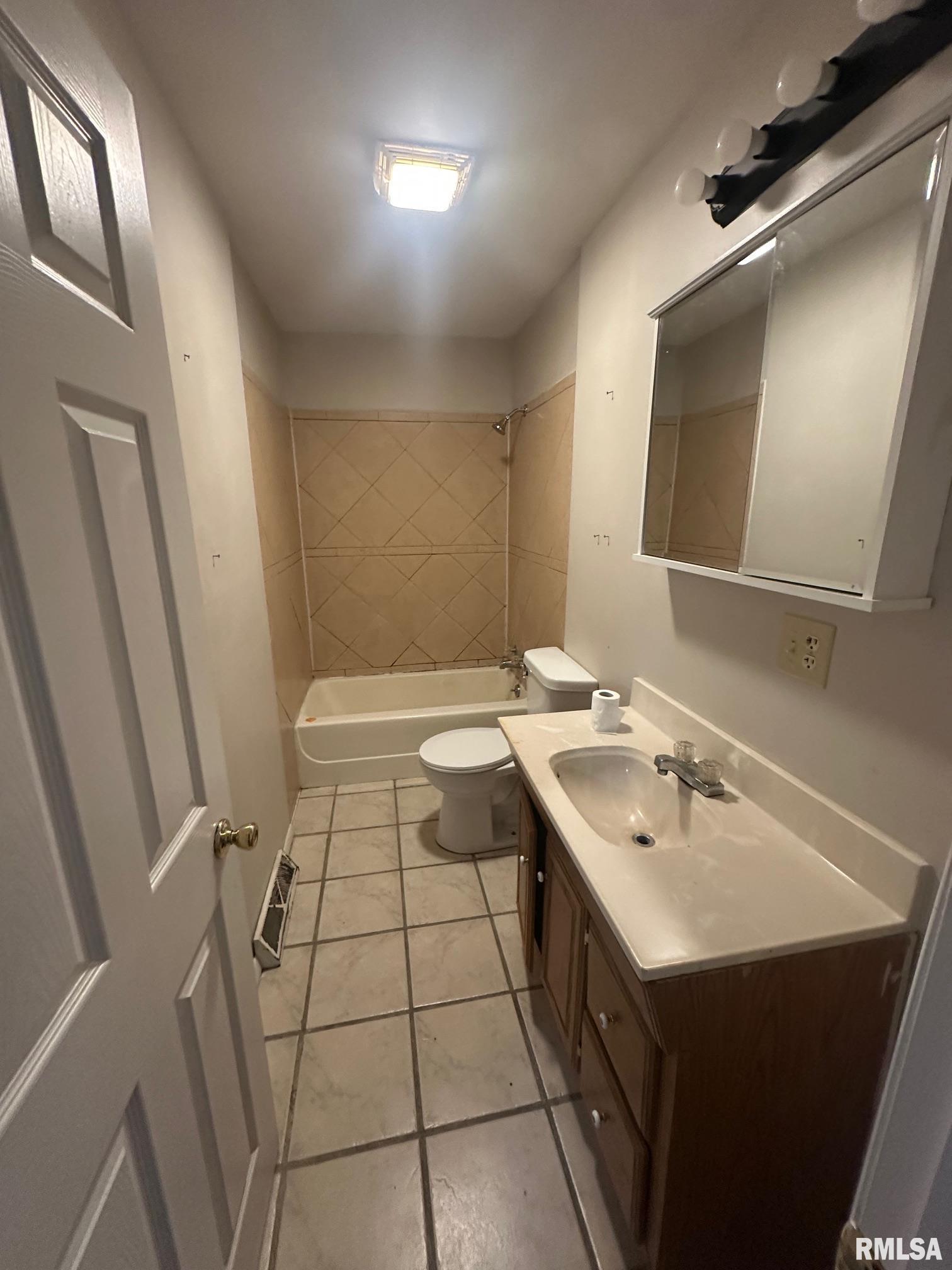 110 Chestnut Street Kincaid, IL 62540 - Photo 7 of 8