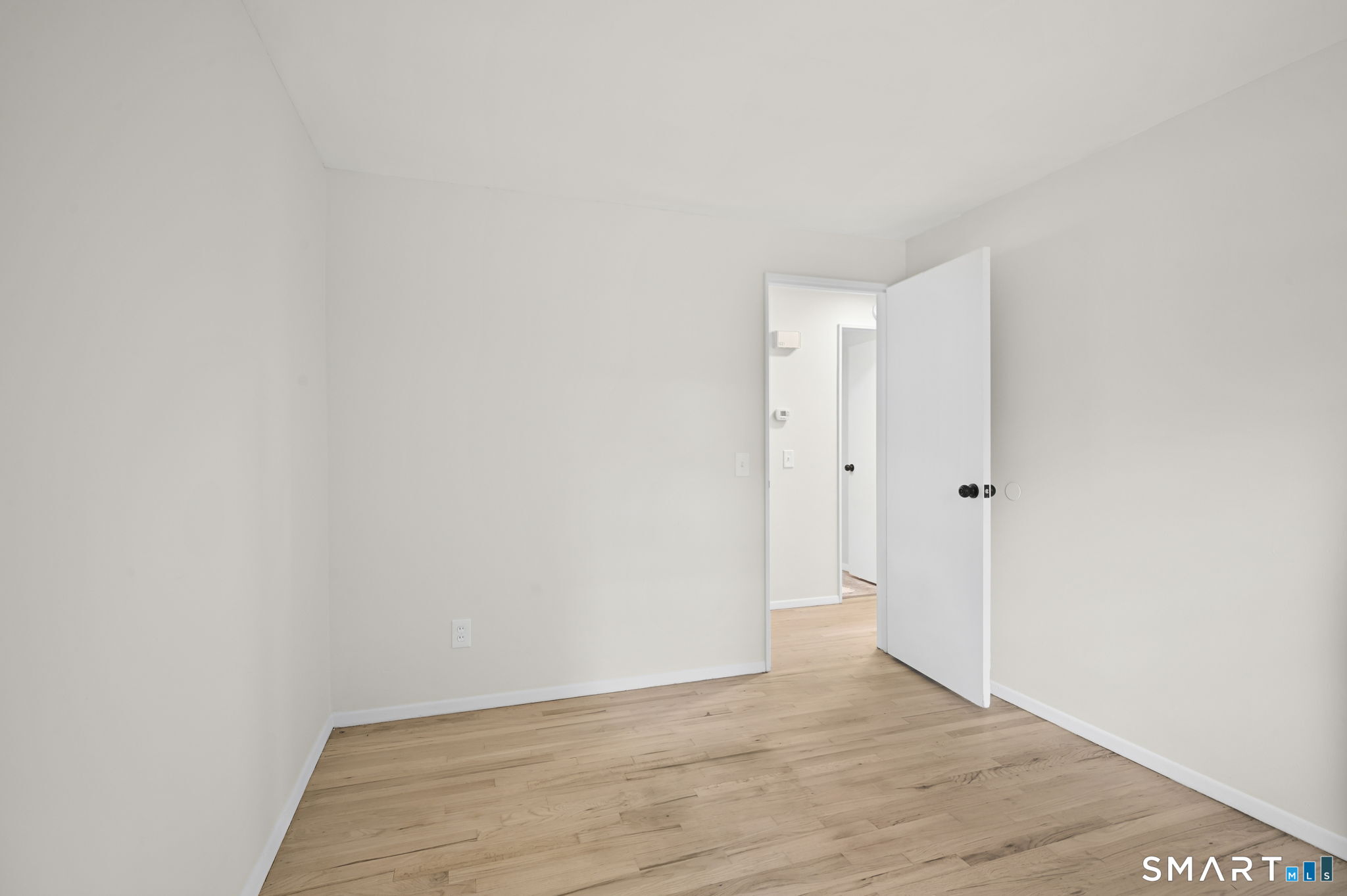31 Meadowlark Road Enfield, CT 06082 - Photo 15 of 25 Second bedroom