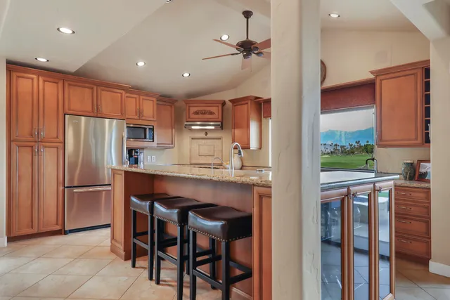 $749,000 | 149 Blue River Drive, Palm Desert, CA 92211