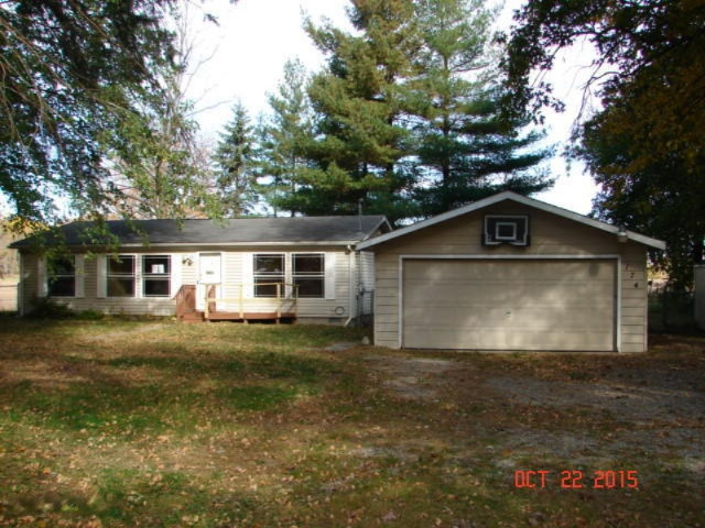 174 Calkins Road Coldwater, MI 49036 - Photo 1 of 26 174 Calkins (1)