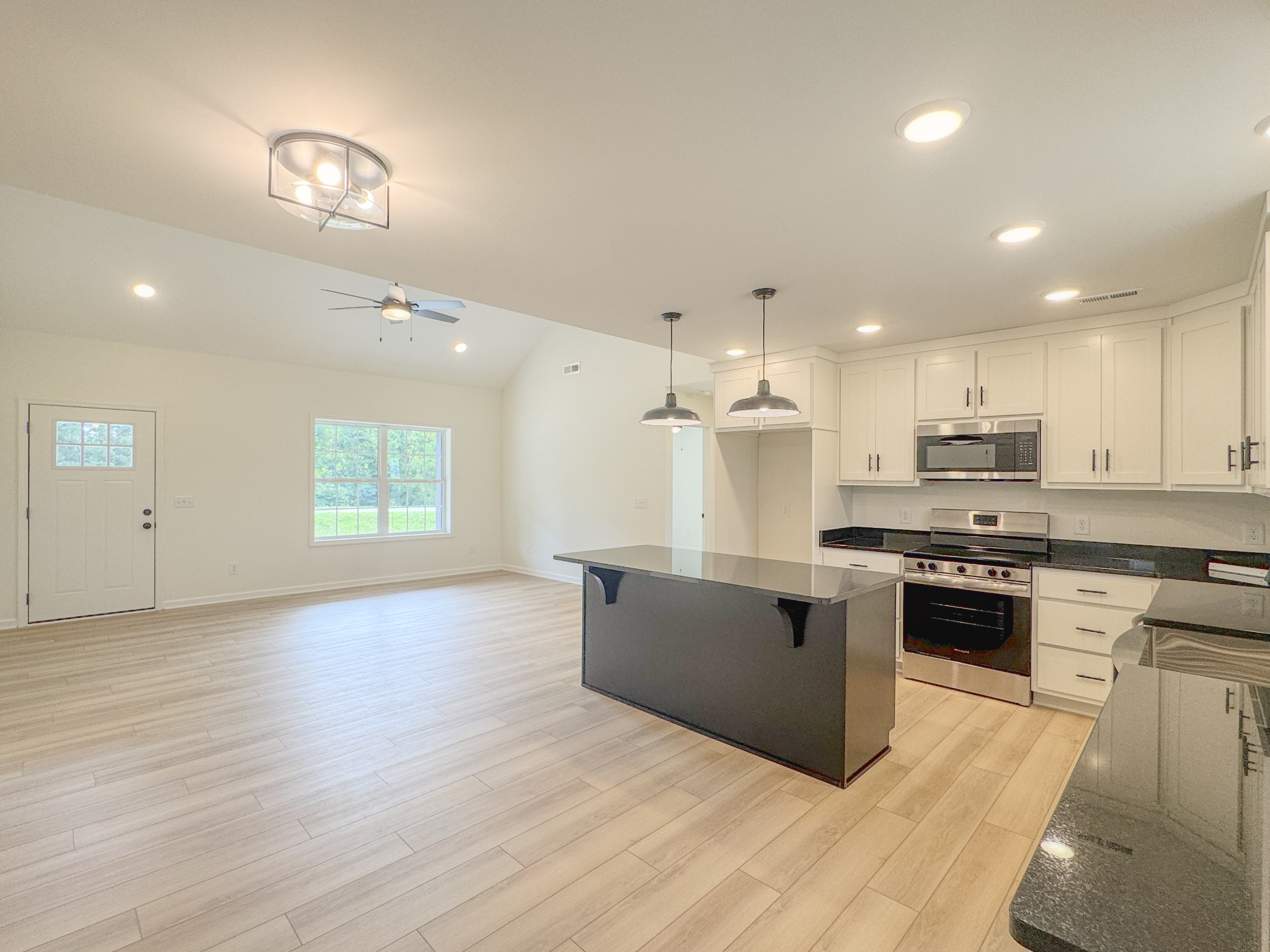 4677 Scottsville Road Lafayette, TN 37083 - Photo 18 of 47