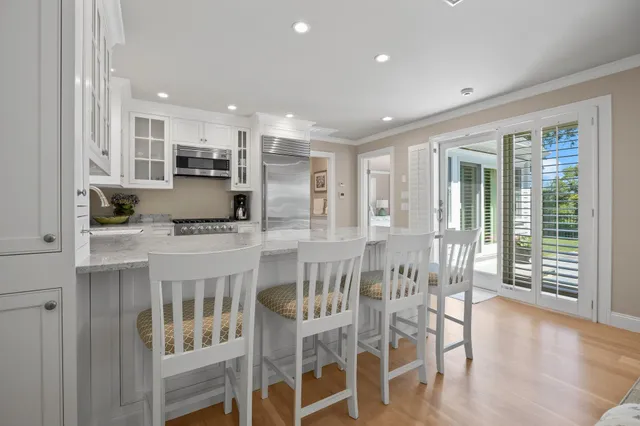 $9,500,000 | 77 Towhee Lane, Orleans, MA 02653